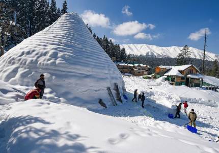 Jammu Srinagar Gulmarg Tour Starting & Ending Chandigarh